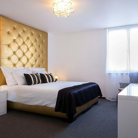 B Gold Luxury Rooms B&B 스플리트 외부 사진