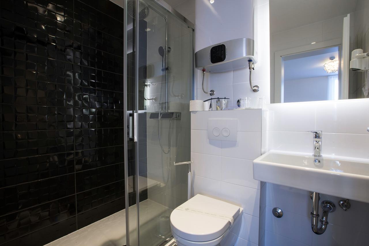 B Gold Luxury Rooms B&B 스플리트 외부 사진