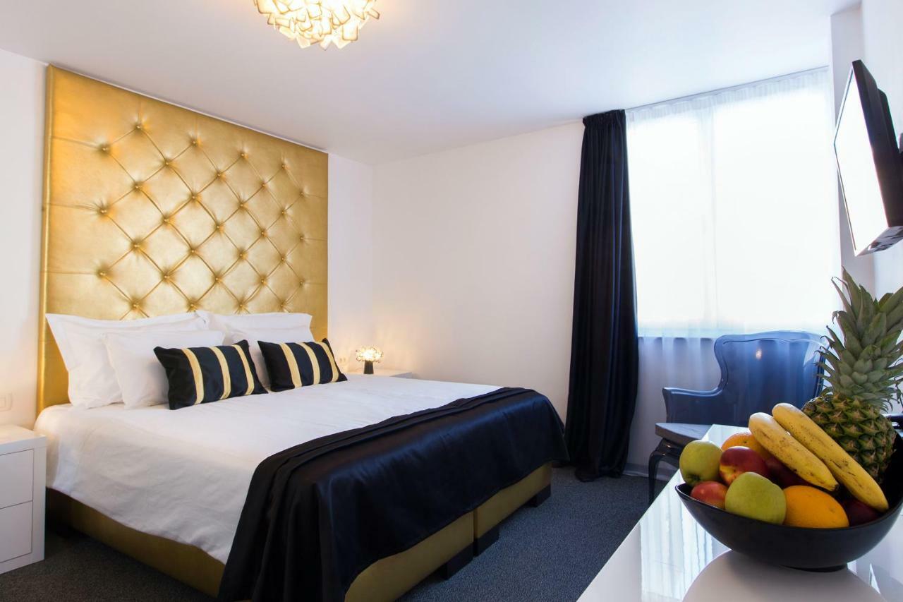 B Gold Luxury Rooms B&B 스플리트 외부 사진